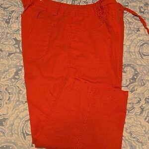 Columbia Women's Vibrant Reddish Orange Capris